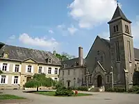 Schloss mit Schlosskapelle Pepinville