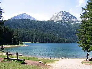 Der Crno jezero im Durmitor-Gebirge