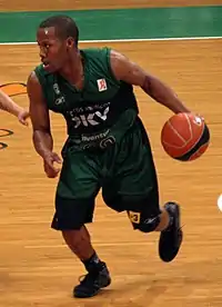 Demond Mallet (rechts) im Spiel für Joventut de Badalona, 2009