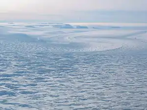 Blick nach Osten über den David-Gletscher