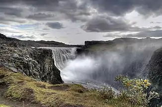 Der Dettifoss von der Ostseite