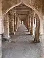 Bogen in der Dilawar-Khan-Moschee, Mandu, Indien (15. Jh.)