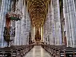 Die Hochzeitsmesse wurde in der Stadtpfarrkirche St. Georg in Dinkelsbühl gedreht.