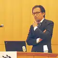 Chief director Kousaku Okuboauf der University Tokyo Konferenz.