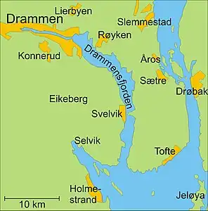 Karte der Region um den Drammensfjord, einem Fjordarm, der aus dem Süden in das Land hineinreicht. Die Stadt Drammen ist am inneren Ende des Fjords eingezeichnet.