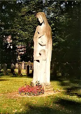 Ehrenfriedhof Lübeck/Gräberfeld der zivilen Opfer des Bombenangriffs am 29. März 1942