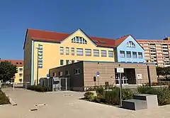 Martin-Rinckart-Gymnasium Eilenburg, neuer Haupteingang in den Westflügel