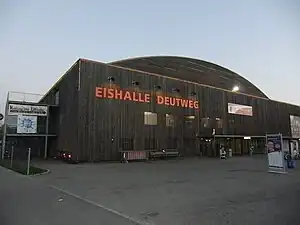 Die Eishalle Deutweg während der Eishockey-Weltmeisterschaft der Frauen 2011