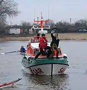 Der „Schneider“ in einem DGzRS-Tochterboot auf der Weser (2008)