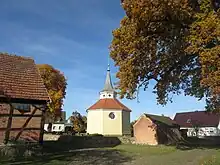 Schinkelkirche Glienicke, 2003 Ensemble auf dem Dorfanger von Süd Ost