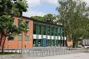 Haupteingang des Erasmus-Grasser-Gymnasiums