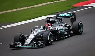 Esteban Ocon im W07 bei Testfahrten in Silverstone