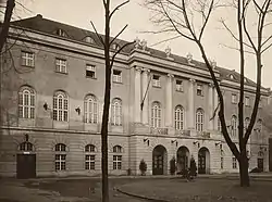 Eingangsportal zum Sportpalast, 1909–1910