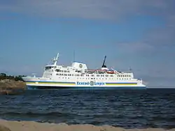 Die Alandia vor dem Hafen von Grisslehamn