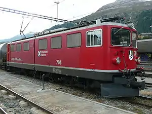 RhB Ge 6/6 II mit Kastengelenk in der Querachse