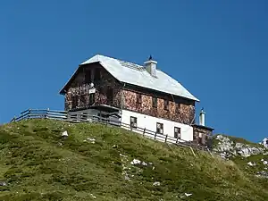 Das frühere Gebäude der Franz-Fischer-Hütte