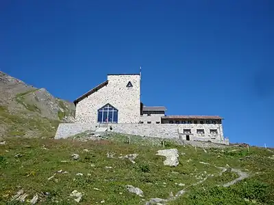 Das Marienheiligtum Ziteil auf der Ostflanke des Piz Curvér