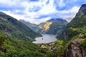 Das Ostende des Geirangerfjords in der Übersicht, Juli 2010