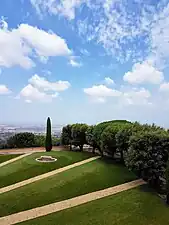 Blick aus dem Papstpalast auf den Giardino del Moro