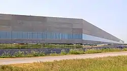 Hauptgebäude der Gigafactory (2022)