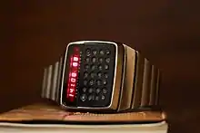 Armbanduhr HP-01 von Hewlett-Packard, 1977, mit Taschenrechner und LED-Anzeige