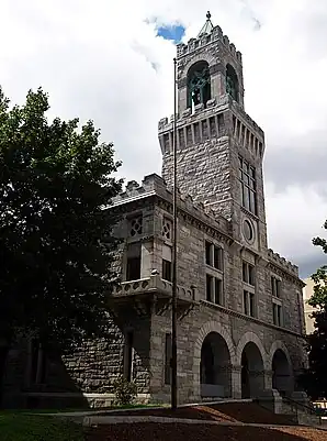 Hampden County Courthouse in Springfield, gelistet im NRHP Nr. 72000134