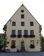 Zehnthaus,Gemeinde-Bibliothek(1666)