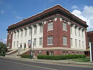 Phillips County Courthouse in Helena-West Helena (2012). Das 1914 errichtete Courthouse ist seit Juli 1977 im NRHP eingetragen.