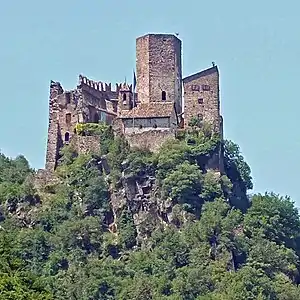 Burg Hocheppan