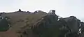 Blick von Osten auf Tabor-Kapelle, Hochfellnhaus, Bergstation der Hochfelln-Seilbahnen (von links)