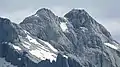 Blick von der Grüneggalm aus auf den Gipfel des Hochkönig (Gipfelkreuz und Matrashaus sind erkennbar)