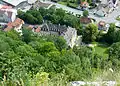 Blick vom Himmelsfelsen hinunter auf Schloss Eybach