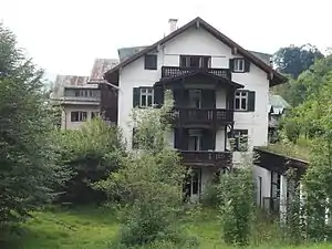 Seitenflügel Haupthaus