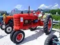 IHC Farmall Model H (1945)