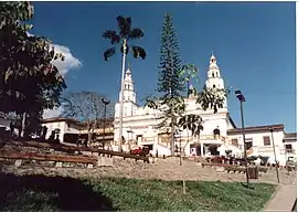 Park und Kirche in Concordia