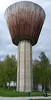 ehemaliger Wasserturm mit Dachrestaurant