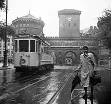 Triebwagen der Baureihe B am Isartor 1939