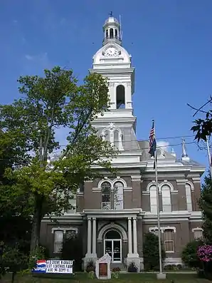 Das Jessamine County Courthouse in Nicholasville, gelistet im NRHP