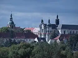 Kloster Osek von Norden