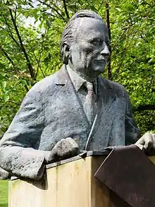 Karl Jaspers,(Oldenburg)