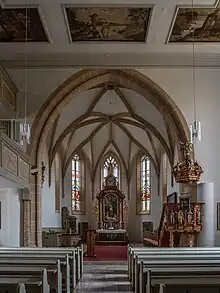 Chorraum mit Altar