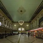 Interieur des Bahnhofsgebäudes