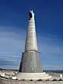 Maria von Loreto-Monument auf einem Berg bei Primošten