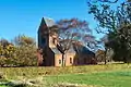 Die Kirche im Herbst