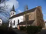 Südwestliche Ansicht der Pfarrkirche St. Amandus