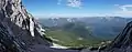 Blick vom Riffeltorkopfklettersteig auf den Zugspitzwandfuß und den Eibsee