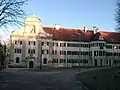 Kloster Prüfening erhielt 1119, nach dem Tod Friedrich III. von Pettendorf, Güter aus den von ihm verwalteten Lehen des Bistums Bamberg übertragen