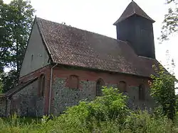 Die lange evangelische, jetzt römisch-katholische Kirche in Leszcz/Heeselicht