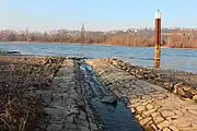 Zufluss in den Rhein mit Sohlrampe