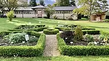 Schau- und Lehrkräutergarten im Kloster Reute